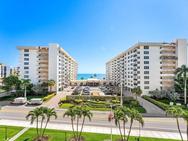 Condo for sale in Hillsboro Beach, Florida