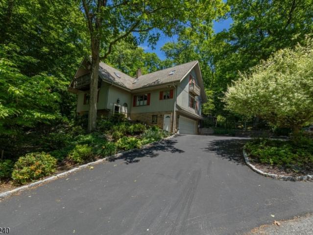 House for sale in Glenwood, New Jersey