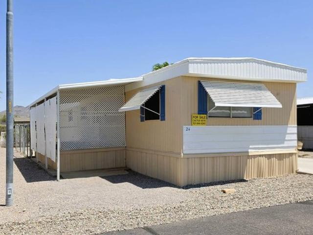 House for sale in Apache Junction, Arizona