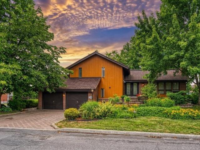 House for sale in Longueuil, Quebec