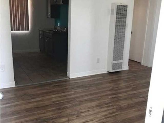 Apartment for rent in Westmont, California