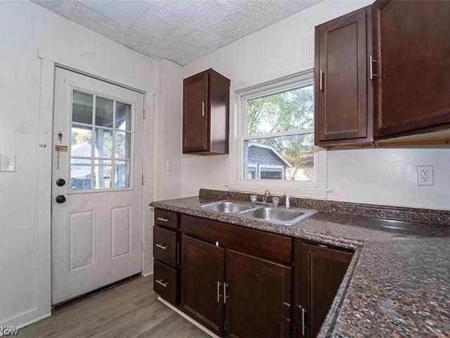 House for sale in Summit, Ohio