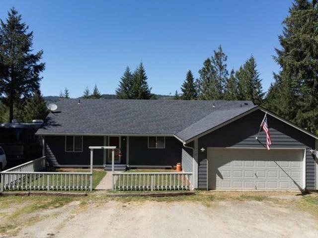House for sale in Oregonia