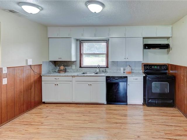 House for sale in Kansas City, Missouri