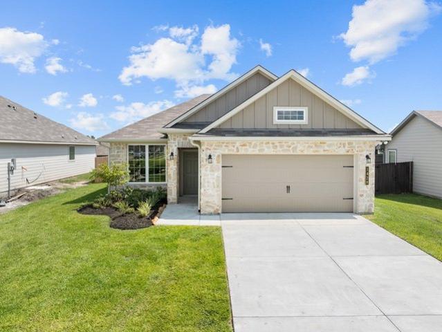 House for sale in Lorena, Texas
