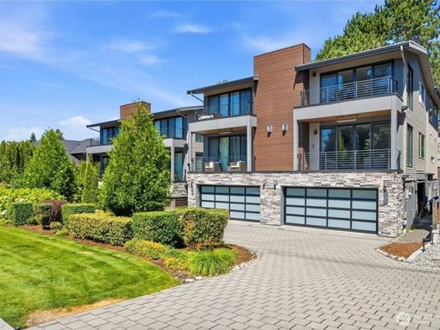 Townhouse for sale in Kirkland, Washington