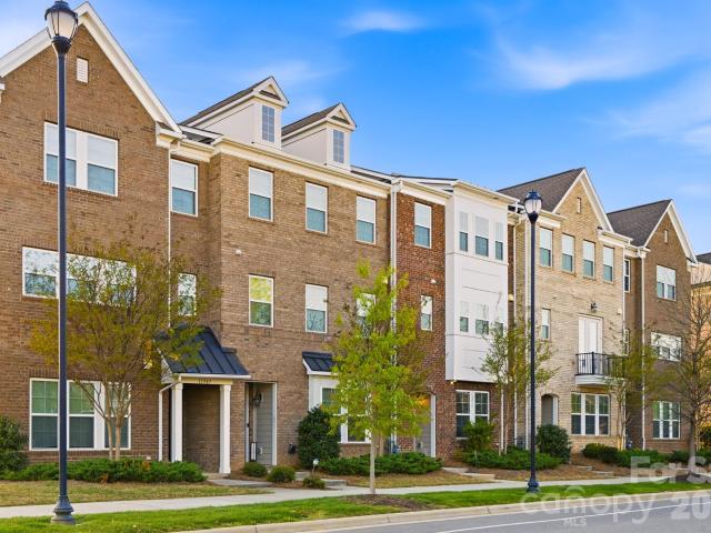 Townhouse for sale in Mecklenburg, North Carolina