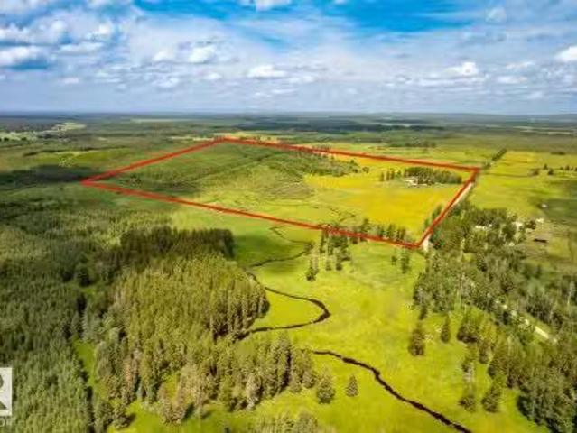 House for sale in Mackay, Alberta