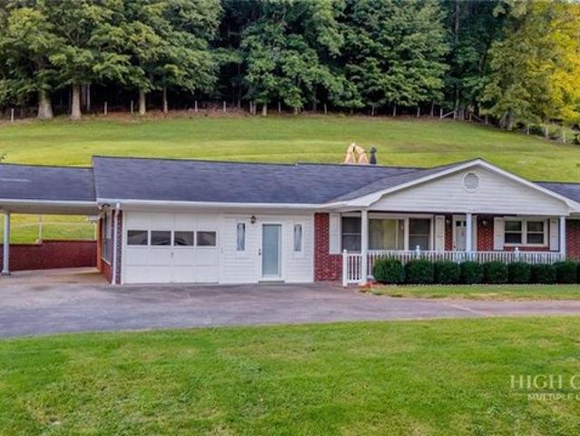 House for sale in West Jefferson, Ashe County