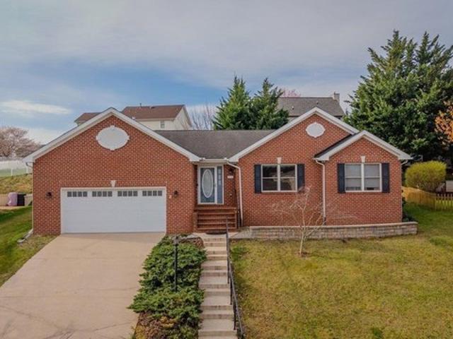 House for sale in Virginia