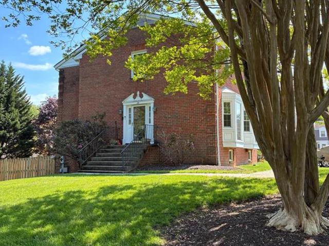 Condo for sale in Crofton, Maryland