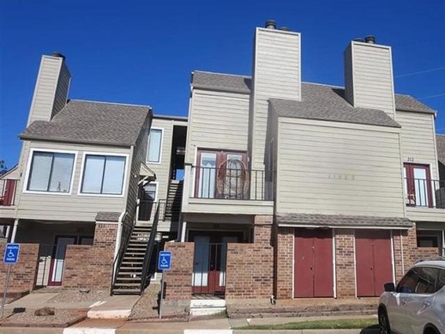 Condo for sale in Oklahoma City, Oklahoma