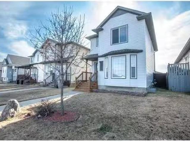House for sale in Grande Prairie, Alberta