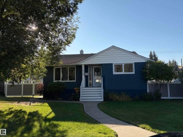 House for sale in Wedgewood, Alberta