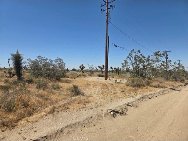 Land for sale in Pinon Hills, California