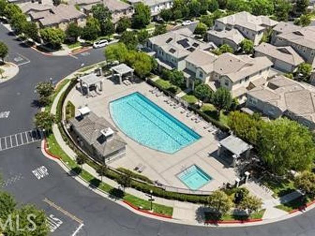 Property for rent in Canoga Park, California