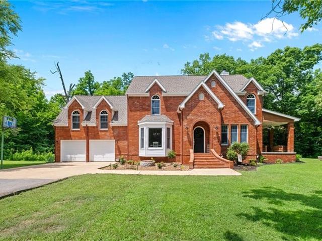 House for sale in Ark