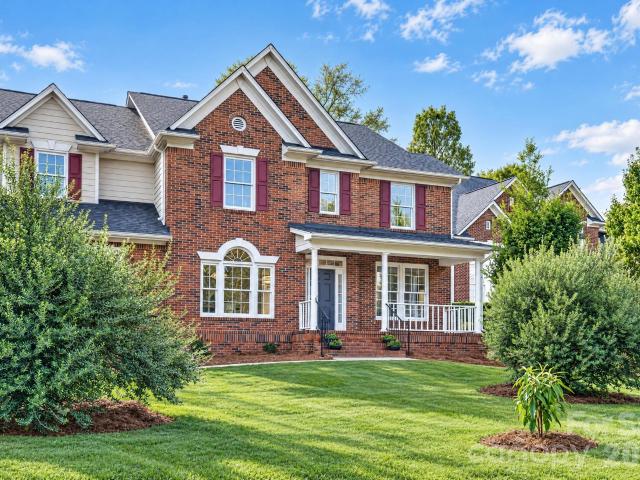 House for sale in Charlotte, Mecklenburg County