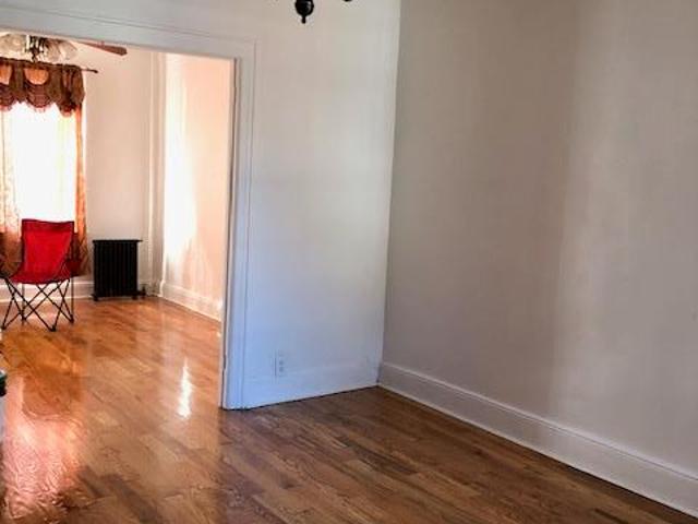 House for sale in Queens, Arverne