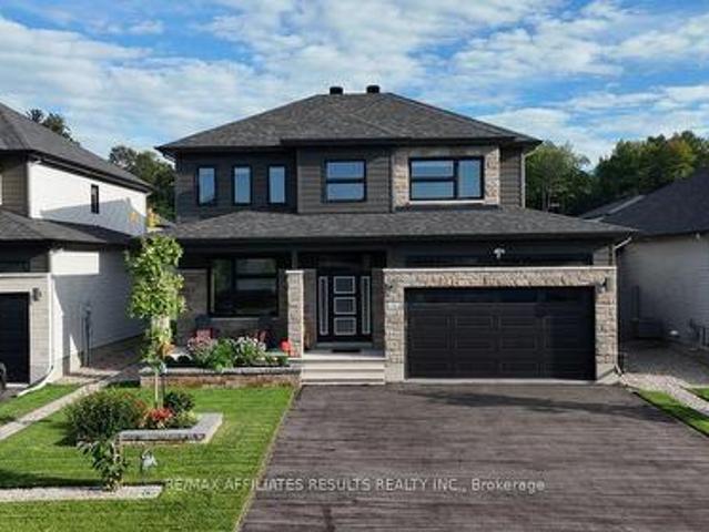 House for sale in Russell, Ontario