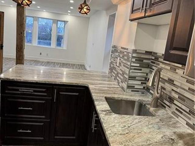 House for rent in Ancaster, Ontario