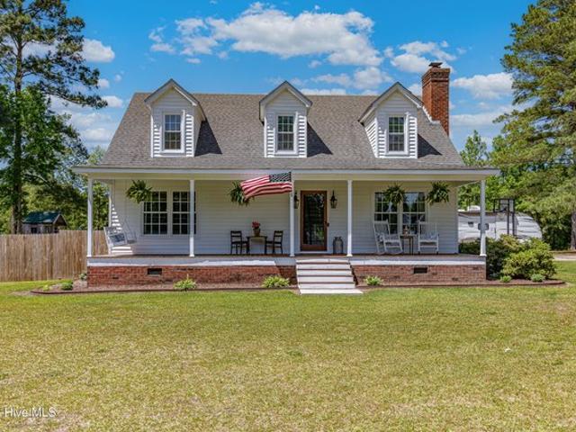 House for sale in Macclesfield, North Carolina
