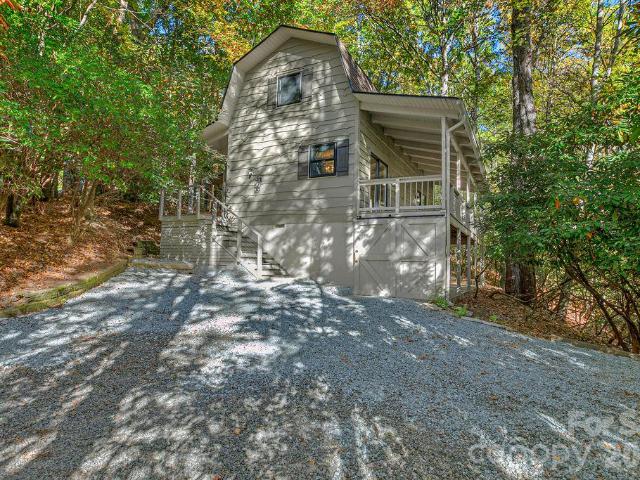 House for sale in Pine Shore Lakes, Brevard