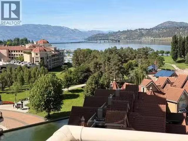 Condo for sale in Winfield, British Columbia