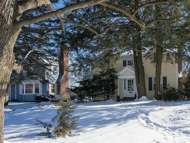 House for sale in Schenectady, New York