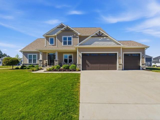 House for sale in Oak Creek, Wisconsin