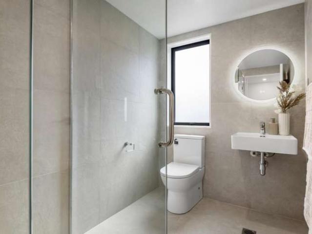 Townhouse for sale in Paremoremo