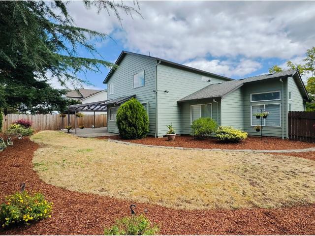 House for sale in Oregonia