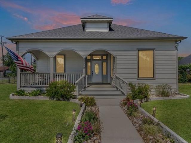 House for sale in Medina, Texas