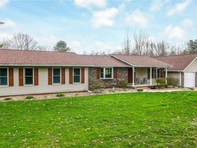 House for sale in Portage, Ohio