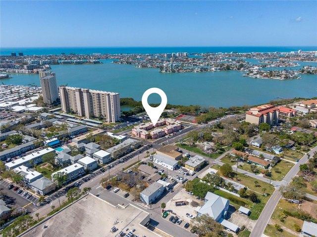 Condo for sale in South Pasadena, Florida