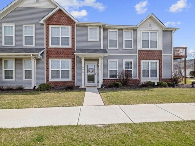 Townhouse for sale in Crown Point, Indiana