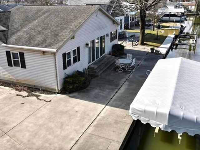 House for sale in Lakeview, Ohio