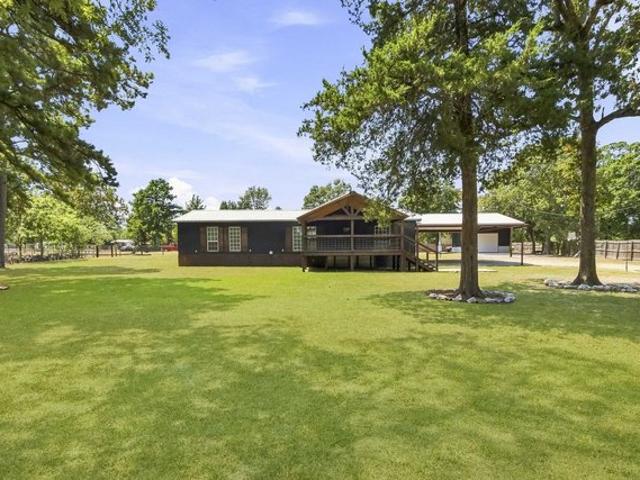 House for sale in Willis, Texas