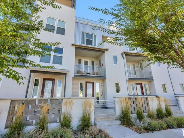 Townhouse for sale in South Jordan, Utah