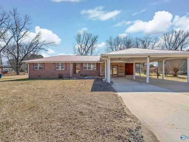 House for sale in Boaz, Alabama