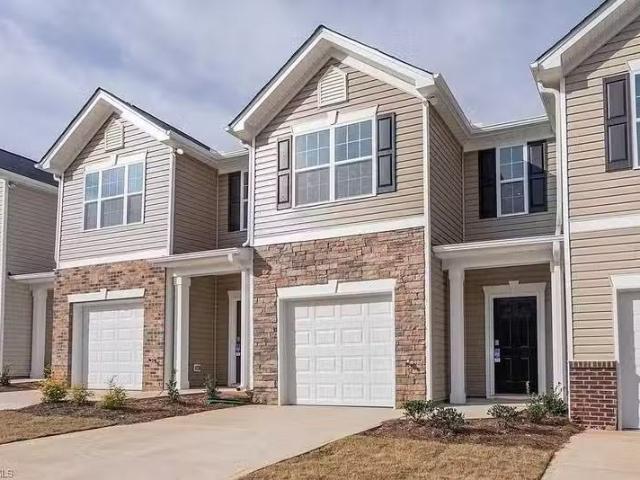Condo for rent in Kernersville, North Carolina