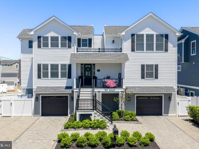 House for sale in Manahawkin, New Jersey