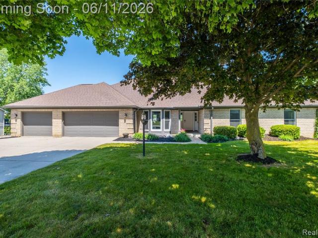 House for sale in Fenton, Michigan