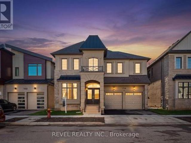 House for sale in Oakville, Golden Horseshoe