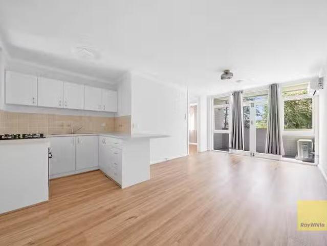 House for rent in Como, Western Australia