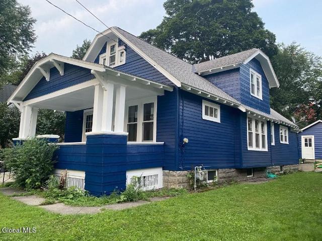 House for sale in Niskayuna, New York