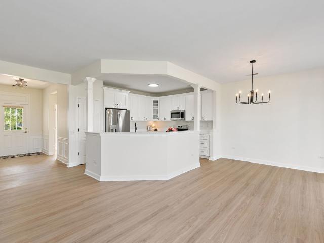 House for sale in Mchenry, Illinois