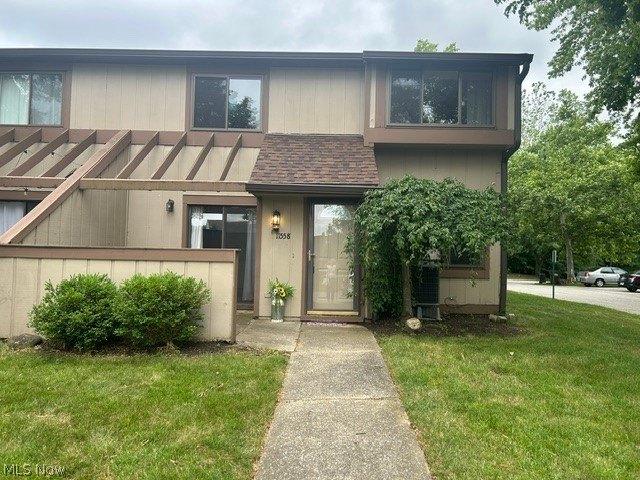Condo for sale in Hinckley, Ohio