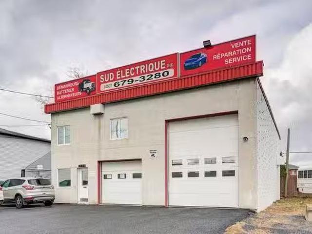 House for sale in Longueuil, Quebec