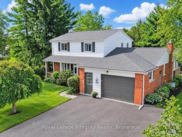 House for sale in Ancaster, Ontario
